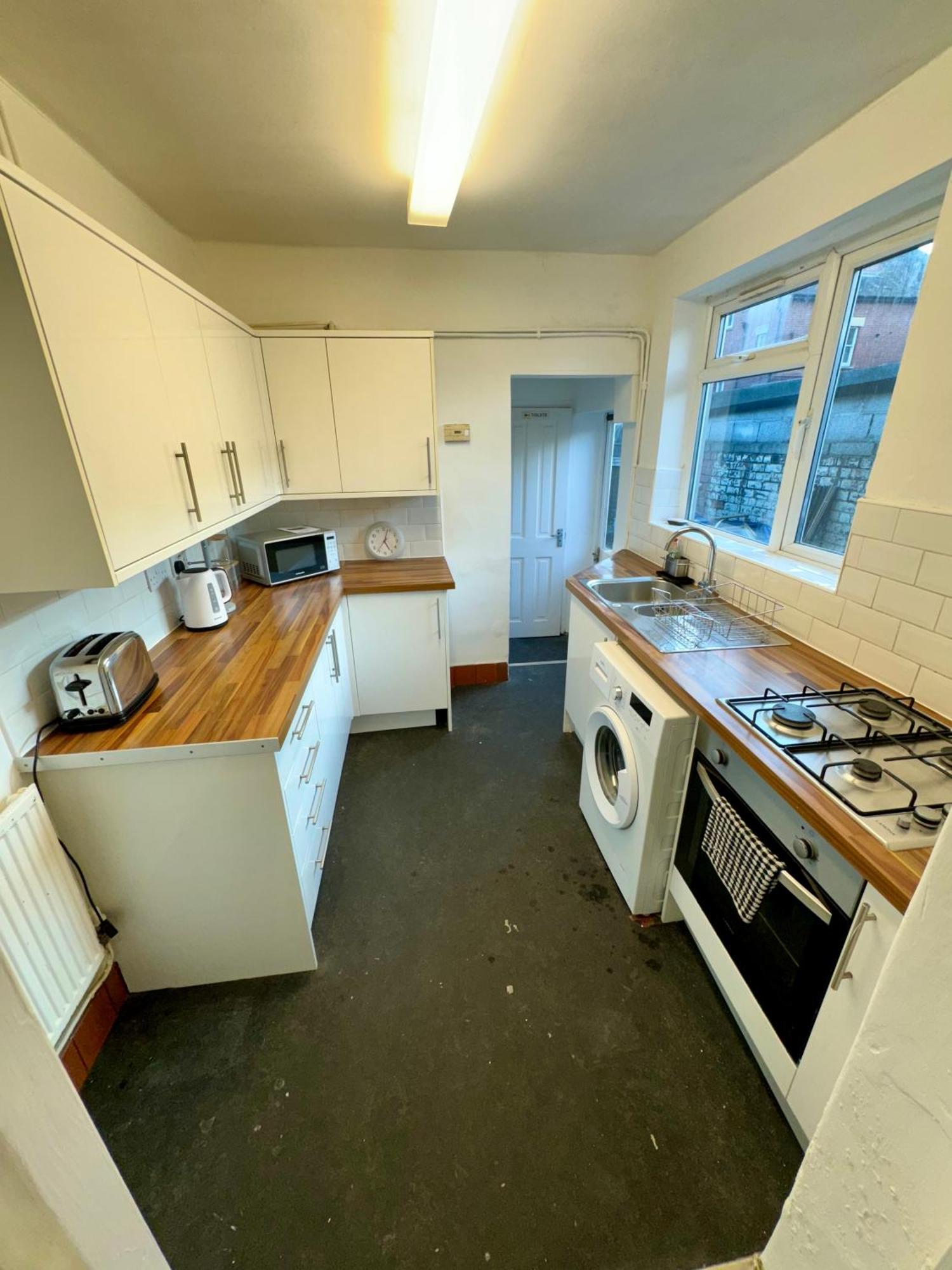 Delightful Room By Gloucester Road Bristol Exterior foto